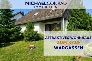 Einfamilienhaus kaufen in 66787 Wadgassen, Wohnhaus in Wadgassen mit großem Garten
