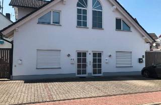 Wohnung kaufen in 63796 Kahl, Kahl am Main - 1 -1,5 Zimmer Eigentumswohnung, barrierefrei mit Stellplatz