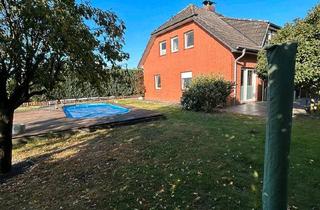 Doppelhaushälfte kaufen in 28816 Stuhr, Stuhr - Doppelhaushälfte in idyllischer Lage. Inkl. Pool, Garten, Keller