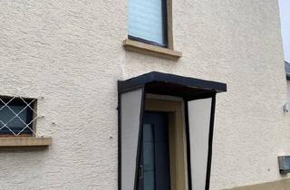Einfamilienhaus kaufen in 65479 Raunheim, Raunheim - Einfamilienhaus mit Garten