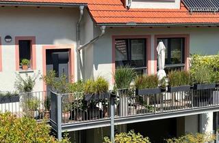 Wohnung kaufen in 63477 Maintal, Stilvolle 3 Zimmer Maisonette-Wohnung mit Haus-Charakter: Naturnah Wohnen mit guter Anbindung an FFM