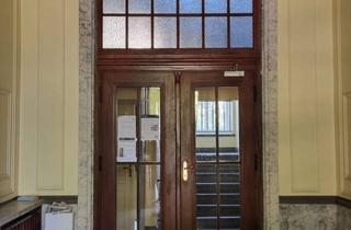 Wohnung kaufen in Karl Marx Allee 123, 10243 Friedrichshain, Lichtdurchflutete 2-Zimmer-Wohnung in Toplage – Karl-Marx-Allee, Berlin (Privatverkauf)