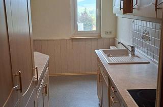 Wohnung kaufen in Straße Des Friedens 234L, 09474 Crottendorf, Gepflegte 3-Zimmer-Wohnung mit Balkon in Crottendorf