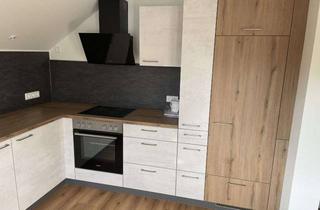 Wohnung mieten in Steinackerstraße 12, 74251 Lehrensteinsfeld, Stilvolle, neuwertige 4-Zimmer-Wohnung mit Balkon und Einbauküche in Lehrensteinsfeld