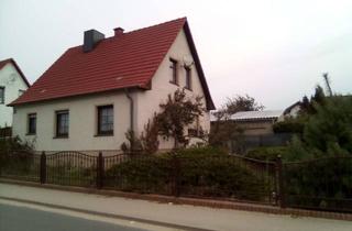 Einfamilienhaus kaufen in Mühlenweg, 16307 Gartz (Oder), Gepflegtes Einfamilienhaus, 2 Garagen Gartz mit Keller, PV-Anlage u. 1,5 Hektar Wald zu verkaufen