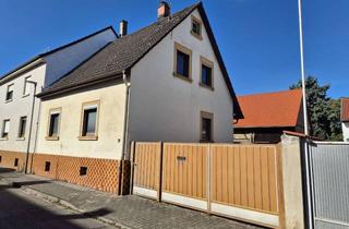 Einfamilienhaus kaufen in 76297 Stutensee, Charmantes Grundstück mit sanierungsbedürftigem Einfamilienhaus in Stutensee-Blankenloch