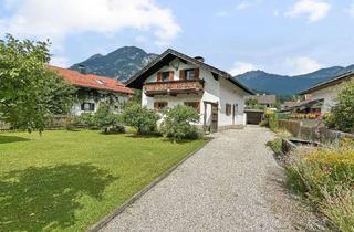 Haus kaufen in 82467 Garmisch-Partenkirchen, Garmisch: Gepflegtes Zwei- bis Dreifamilienhaus in ruhiger, sonniger Wohnlage