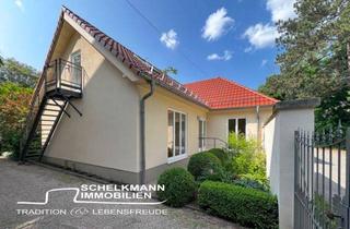 Wohnung kaufen in Alexisweg, 99310 Arnstadt, Zwei stilvoll modernisierte & bezugsbereite Eigentumswohnungen in separatem Wohnhaus