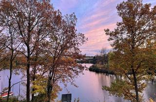 Wohnung kaufen in 21502 Geesthacht, Exklusive 4-Zimmer-Wohnung mit direktem Elbblick