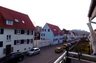 Wohnung kaufen in 78532 Tuttlingen, 4,5-Zimmer mit Balkon, Einbauküche und Tiefgarage