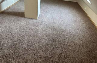 Wohnung mieten in Warendorfer Str. 64, 59227 Ahlen, Charmante 2-Zimmer Dachgeschosswohnung, frisch saniert in Ahlen