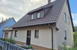 Haus kaufen in Nagelsberger Weg, 74653 Künzelsau, Familienidylle mit großem Garten und Terrasse