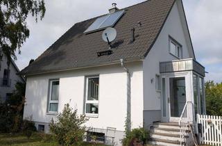 Einfamilienhaus kaufen in Käppen-Pött-Weg, 18055 Brinckmansdorf, Gepflegtes Einfamilienhaus mit 5 Zimmern in Rostock-Brinckmansdorf