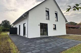 Haus mieten in Ostlandstraße 1D, 29342 Wienhausen, Erstbezug: Preiswerte 4-Zimmer-Doppelhaushälfte mit gehobener Innenausstattung und EBK in Wienhausen