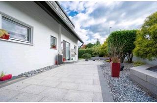 Wohnung kaufen in 42857 Remscheid, Remscheid - Gepflegte Maisonette mit Kamin, Loggia & Weitblick - 3,5 Zimmer