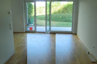 Wohnung kaufen in 88250 Weingarten, Weingarten - Wie im eigenen Haus mit Garten - nur ohne die Arbeit - 2,5 Z EG