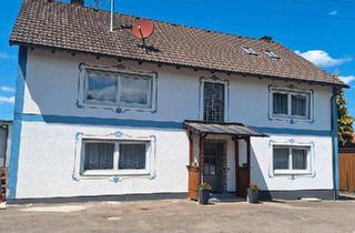 Haus kaufen in 86850 Fischach, Fischach - Biete Zweifamilienhaus mit Doppelgarage