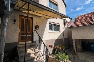 Einfamilienhaus kaufen in 97250 Erlabrunn, Erlabrunn - Charmantes Einfamilienhaus in Erlabrunn mit großem GartenScheune