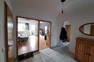 Wohnung kaufen in 34576 Homberg, Homberg (Efze) - Helle 3-Zimmerwohnung mit Balkon in Homberg (Efze)