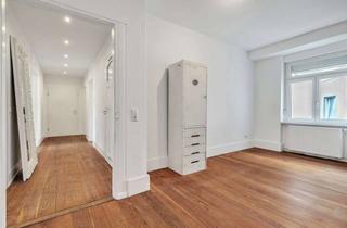 Wohnung kaufen in 75177 Nordstadt, Charmante, sanierte 4-Zi.-ETW mit Altbauflair in Pforzheim-Nordstadt