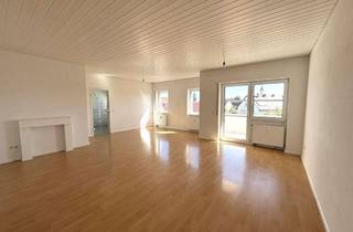 Wohnung kaufen in 88451 Dettingen an der Iller, Großzügige 3,5-Zimmerwohnung mit Balkon in Dettingen