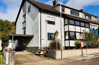 Wohnung kaufen in Wesostraße 142A, 76327 Pfinztal, Modernisierte 3,5-Zimmer-Wohnung mit Einbauküche, Garage & Blick ins Grüne – sofort bezugsfrei!