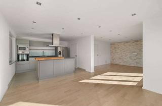 Wohnung kaufen in 89075 Mitte, Wohnen mit Stil am Michelsberg: Sofort bezugsfreie, großzügiges 3-Zimmer-Wohnung