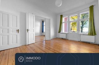 Wohnung kaufen in Schloßpark Lichterfelde, 12207 Lichterfelde, ⭐️ Familien-Traum am Schlosspark Lichterfelde - Großzügige 4 Zi Altbau Wohnung mit Stuck & Balkon