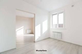 Wohnung kaufen in Büchnerstraße XXX, 57610 Altenkirchen (Westerwald), Erdgeschoss-Wohnung mit Terrasse
