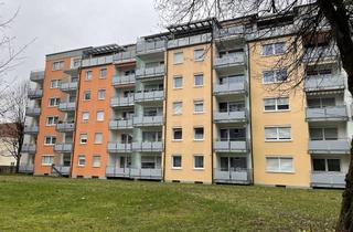 Wohnung kaufen in Troststrasse 17, 94469 Deggendorf, Provisionsfrei: Ansprechende, helle 2-Zimmer Wohnung mit Südloggia im 2. OG in Deggendorf