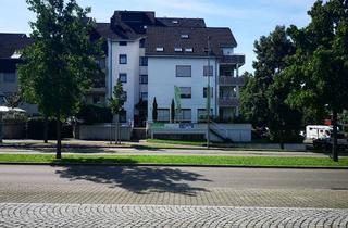 Wohnung kaufen in 79379 Müllheim, Helle 2-Zimmer Wohnung mit Balkon und Garage in Müllheim
