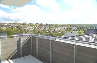 Wohnung kaufen in 71711 Steinheim, Exklusives Dachgeschoss- Wohnen auf höchstem Niveau: Barrierefreie 3,5-Zimmer-Wohnung in kleiner WE