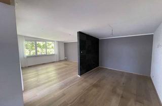 Wohnung mieten in Im Eck, 79199 Kirchzarten, Großzügige 5,5-Raum-Wohnung mit gehobener Innenausstattung mit EBK in Kirchzarten