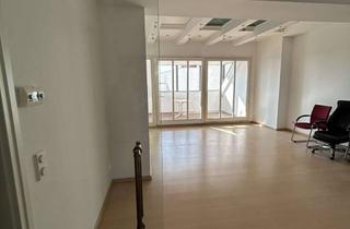 Wohnung mieten in Ludwigstr. 14, 85049 Mitte, Zauberhafte Maisonette-Altbau-Wohnung 3 ZKB mit Balkon mitten im Zentrum