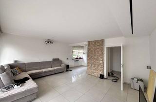 Wohnung mieten in Flensburger Straße 16, 51377 Manfort, Schicke 3-Zimmer Wohnung mit Balkon und Garten in Leverkusen-Manfort