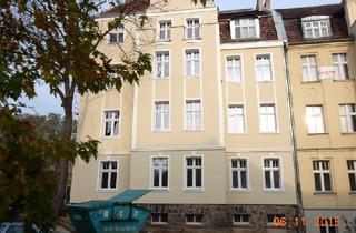 Wohnung mieten in Bergstraße 145, 15230 Frankfurt, Kinderfreundliches Wohnen im DG in ruhiger Lage mit Balkon und Grünbereich!
