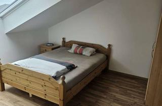 Wohnung mieten in 33098 Paderborn, Helle 2-Zimmer Dachgeschosswohnung mit Balkon in Paderborn