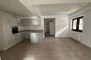 Wohnung mieten in Theodor-Heuss-Straße, 74336 Brackenheim, Schöne 3-Zimmer Wohnung im 1. OG im Herzen von Brackenheim