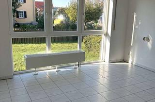 Wohnung mieten in Rothenburger Straße 44, 91625 Schnelldorf, Helle & gepflegte 2,5-Zimmer-Wohnung, barrierefrei - ideal für seniorengerechtes Wohnen