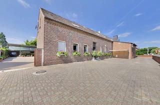 Haus kaufen in 41844 Wegberg, Vielseitiges Objekt mit Geschichte, ideal für Investoren und Liebhaber!