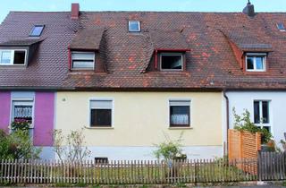 Haus kaufen in 91217 Hersbruck, Reihenmittelhaus mit zwei Wohnungen und Garten in ruhigem Wohngebiet