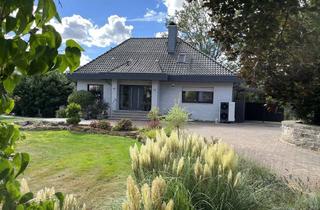 Einfamilienhaus kaufen in 38458 Velpke, Großzügiges Einfamilienhaus mit Wärmepumpe und PV-Anlage