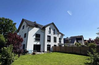 Doppelhaushälfte kaufen in Wildganssteig 74, 13503 Heiligensee, Lichtdurchflutete, großzügige und grün gelegene Architekten - Doppelhaushälfte in Heiligensee