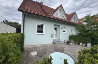 Doppelhaushälfte kaufen in An Der Brunnenstube, 91459 Markt Erlbach, Charmante Doppelhaushälfte in ruhiger Lage von Markt Erlbach