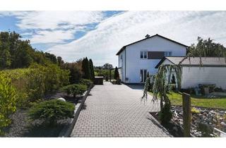 Einfamilienhaus kaufen in 93142 Maxhütte-Haidhof, Familienfreundliches Einfamilienhaus in Alleinlage in Maxhütte-Haidhof