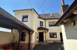 Einfamilienhaus kaufen in 53844 Troisdorf, Einfamilienhaus mit Vorderhaus in Troisdorf-Müllekoven