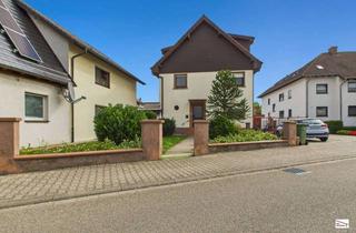 Haus kaufen in 68782 Brühl, ***Teilvermietetes 3-Familienhaus mit großem Grundstück und Entwicklungspotenzial in Brühl***