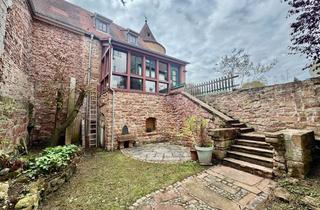 Haus kaufen in 63654 Büdingen, Ensemble an der Stadtmauer – Altstadtjuwel mit Turm, Hof & vielen Möglichkeiten
