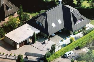 Einfamilienhaus kaufen in 24568 Kaltenkirchen, Großzügiges Einfamilienhaus mit Garten, Doppelgarage & vielseitigen Nutzungsmöglichkeiten