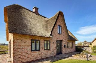 Haus kaufen in 24376 Kappeln, Neuwertiges Reetdachhaus mit Bootsliegeplatz an der Schlei